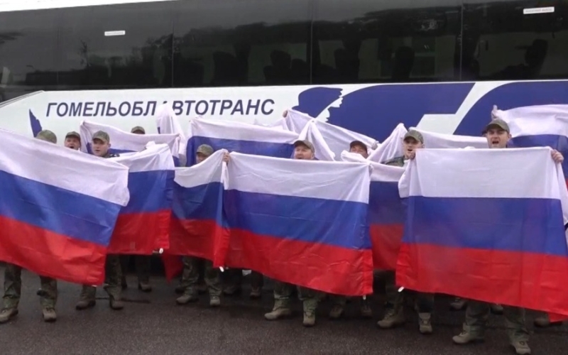 "Вера в страну и семью": военные РФ рассказали, что им придавало сил в плену