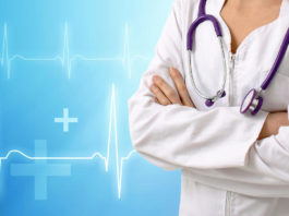 В Туапсе загорелась инфраструктура порта на фоне атаки беспилотников