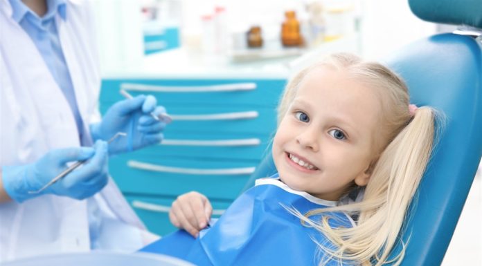 Особенности лечения кариеса молочных зубов