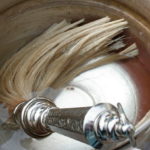 Из чего делают церковное кропило?