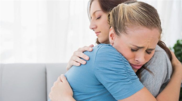 Помогаем денежным переводом