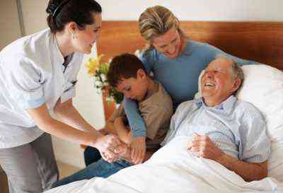 Помощь тяжелобольным людям