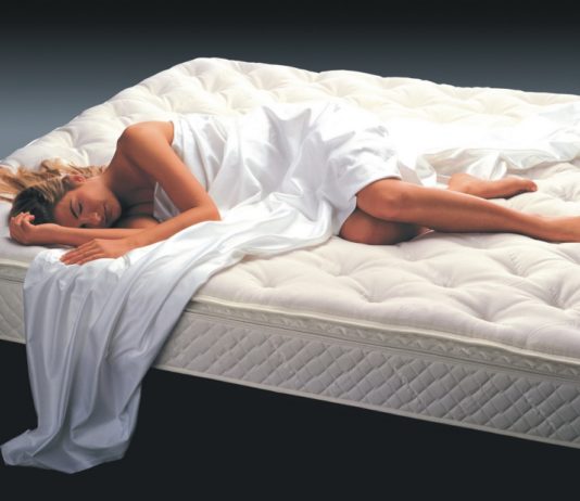 Ортопедический матрас: матрас, который обеспечивает правильное положение позвоночника во время сна