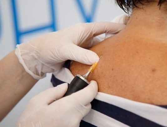 Газовые уколы для суставов: особенности процедуры