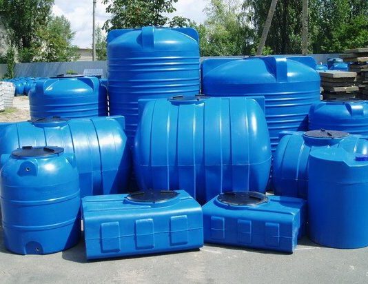 Обзор пластиковых емкостей для воды