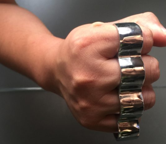 Запрещен или нет кастет в России для самообороны?