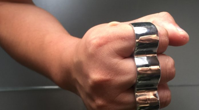 Запрещен или нет кастет в России для самообороны?