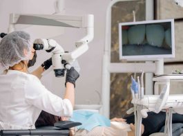 Зачем лечить зубы под микроскопом?