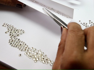 Оценка бриллиантов: что в нее входит?