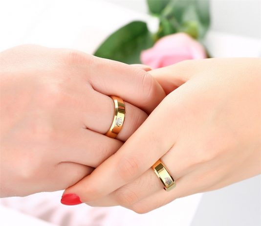 Золотое обручальное кольцо: магическая сила мягкого металла