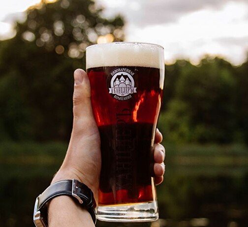 Пиво Бундес Канцлеръ: непастеризованное светлое с раскрывающимися нотами солода