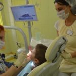 Лечение зубов под наркозом: подготовка ребенка