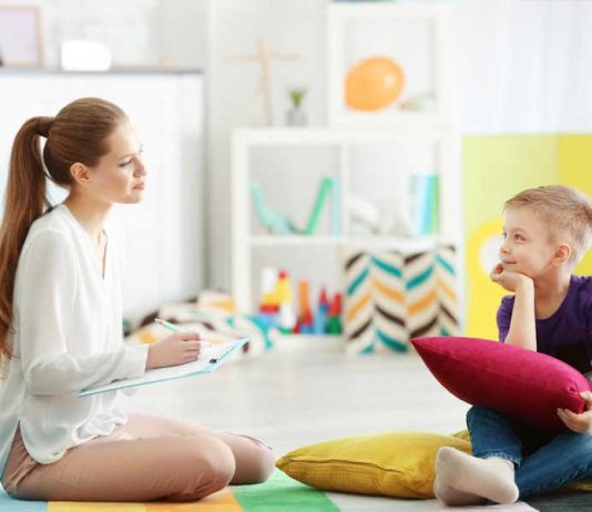 Когда нужно обращаться к детскому психологу?