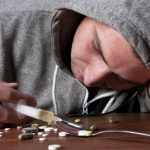 Лечение наркомании и алкоголизма: мифы и заблуждения