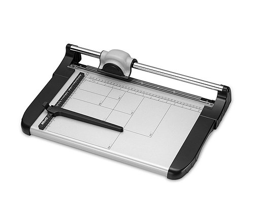 Роликовые резаки для бумаги: разновидности и преимущества