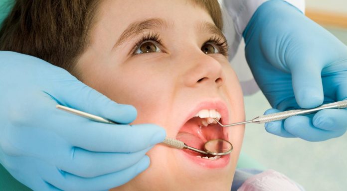 Как подготовить ребенка к посещению стоматолога
