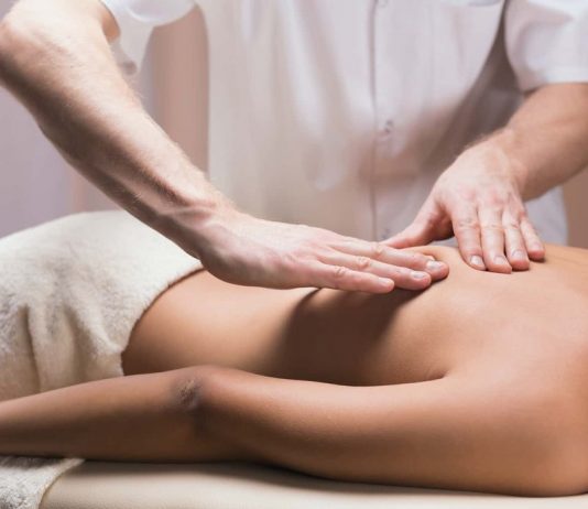 Лечебный массаж спины: показания и польза