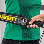 Как выбрать ручной металлодетектор?