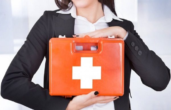 Что обязательно должно быть в офисной аптечке?