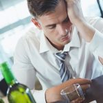 Как вывести человека из запоя?