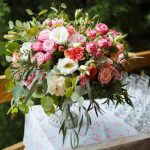 Какие цветы лучше дарить в летний период?