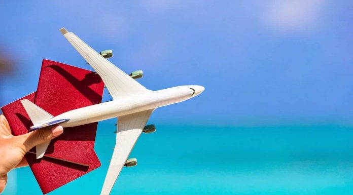 Из чего складывается цена на авиабилеты?