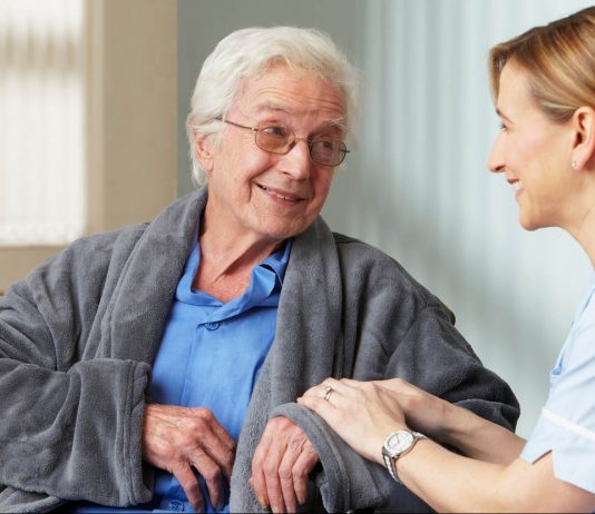 Как попасть в пансионат для пожилых людей?