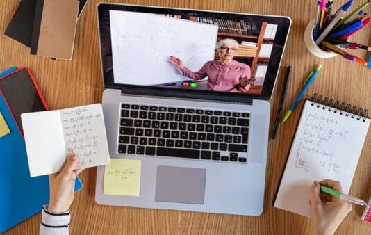 Онлайн-образование: почему всё больше набирает обороты