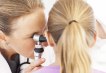 Какие заболевания лечит врач-отоларинголог?