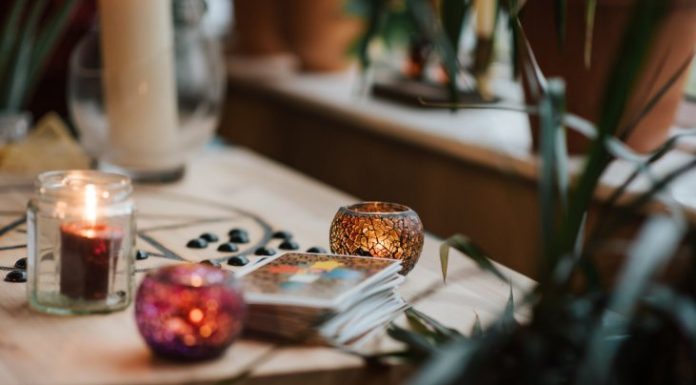 Как научиться читать карты Таро