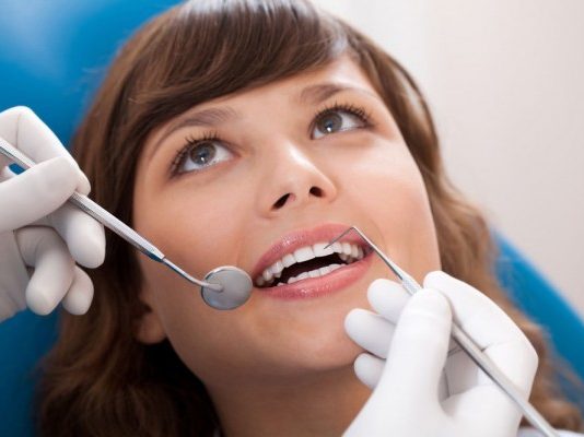 Особенности удаления зуба при помощи ультразвука