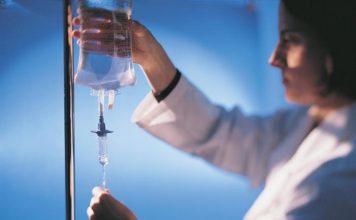 Вывод из запоя: основные этапы и методы