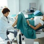 Когда рекомендуется идти к гинекологу?