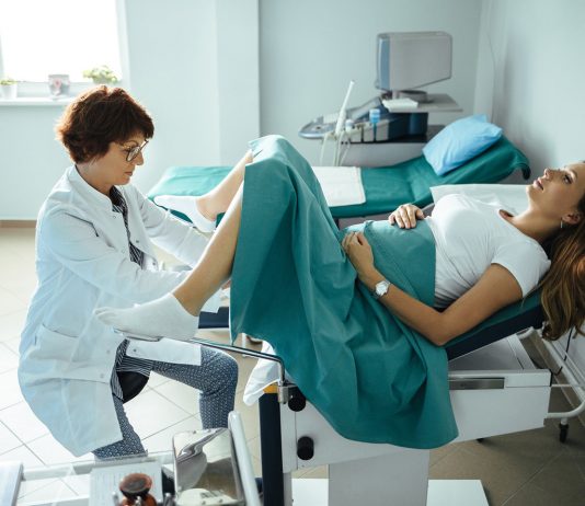 Когда рекомендуется идти к гинекологу?
