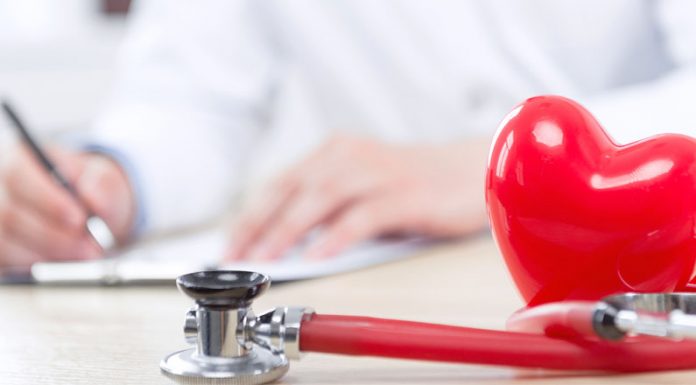 Сердечно-сосудистый хирург: кто это и что лечит