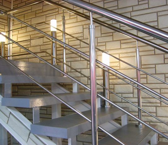 Преимущества перил из нержавеющей стали