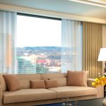 Электрокарнизы: виды и преимущества