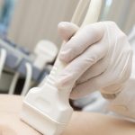 В каких случаях стоит записаться на УЗИ молочных желез?