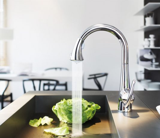 Что нужно знать при выборе смесителя для кухни