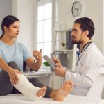 Что делают на приеме у травматолога?