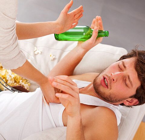 Как вывести человека из длительного запоя