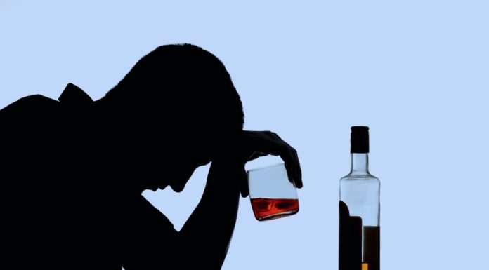 Почему так важно распознать признаки и симптомы алкоголизма?