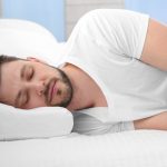 Почему ортопедическая подушка лучше обычной