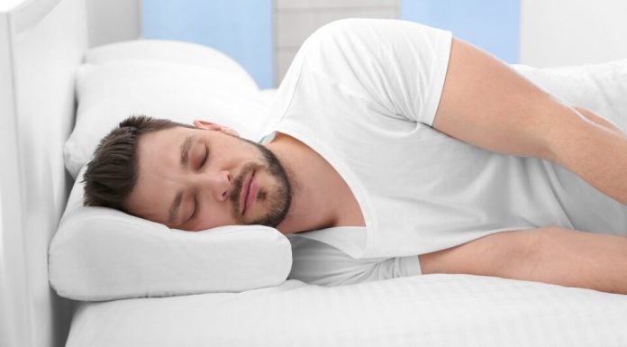 Почему ортопедическая подушка лучше обычной