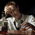 В чем разница между пьяницей и алкоголиком