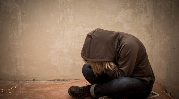 Симптомы ломки у наркозависимых и как можно помочь