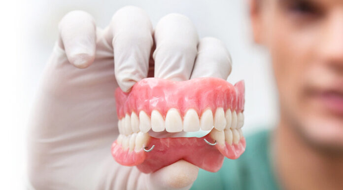 Протезирование зубов: особенности процедуры