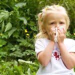 Почему дети летом болеют?