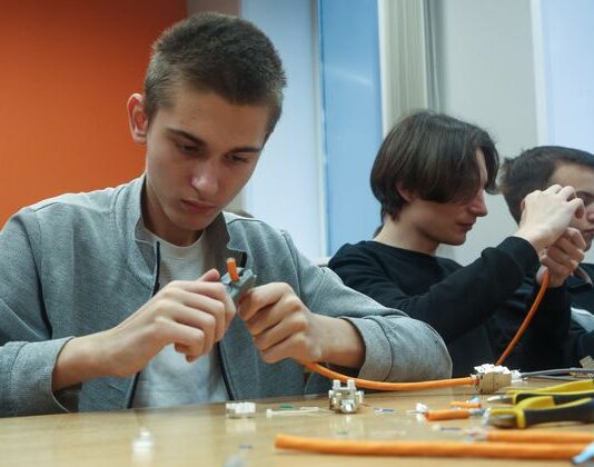 В Москве расширяют доступность среднего профобразования