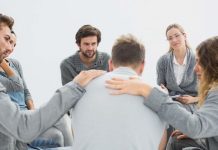 Как вернуть жизнь в свои руки: реабилитация при алкогольной и наркотической зависимости